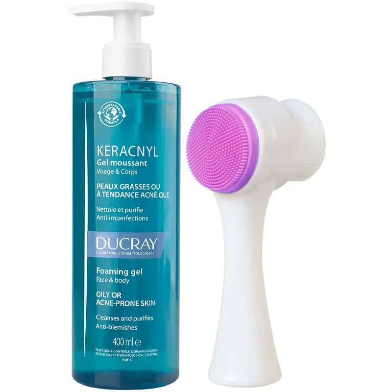 Ducray جل تنظيف البشرة الدهنية من دوكراي كيراكنل ٤٠٠ مل + فرشاة تنظيف البشرة هدية