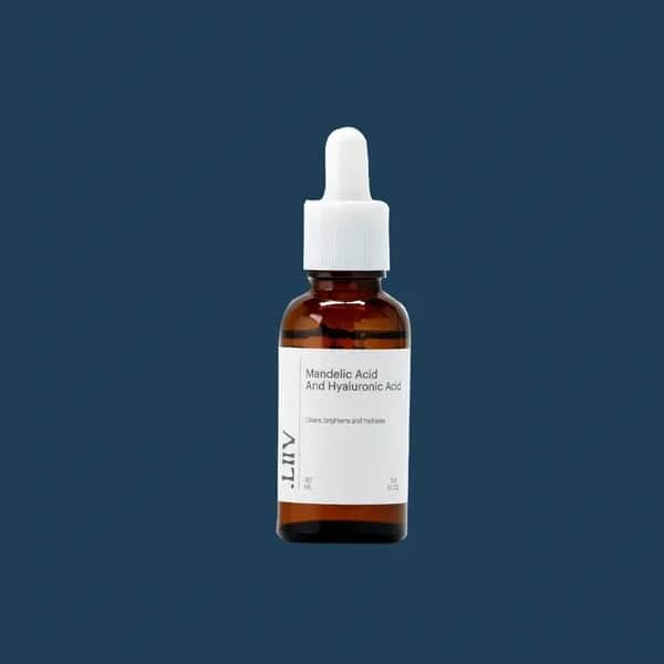 Mandelic Acid and Hyaluronic Serum for Brightening and Hydration by Leaf 30 ml