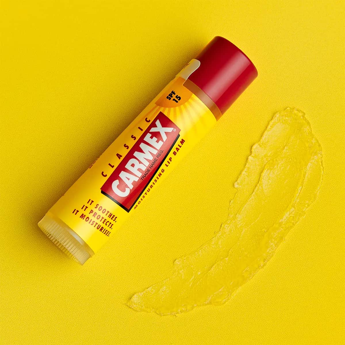 Carmex مرطب شفاه كارمكس ستيك كلاسيك بعامل حماية من الشمس 15، 4.25 جم