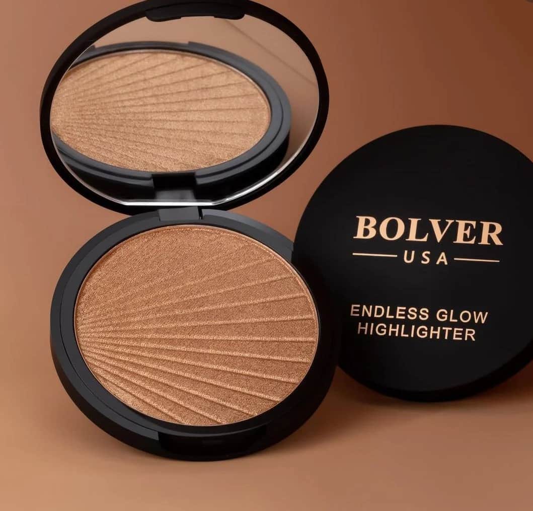 Endless Glow Goldener Highlighter für das Gesicht von Pulver H07