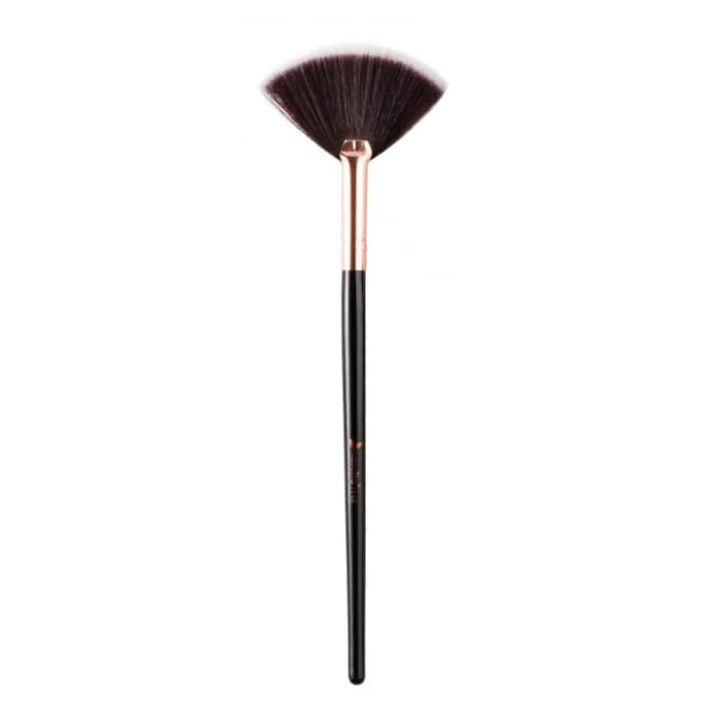 Duo-Faser Highlighter Pinsel von Nascita - Perfekt für strahlende Haut