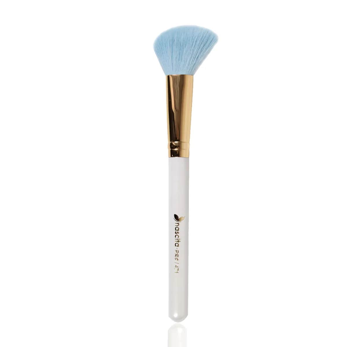 Nascita Blue Dreams Winkelform Pinsel für makellose Wangen