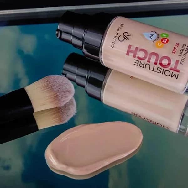 Golden Rose Feuchtigkeitsspendende Foundation SPF20 - Hydrating Glow