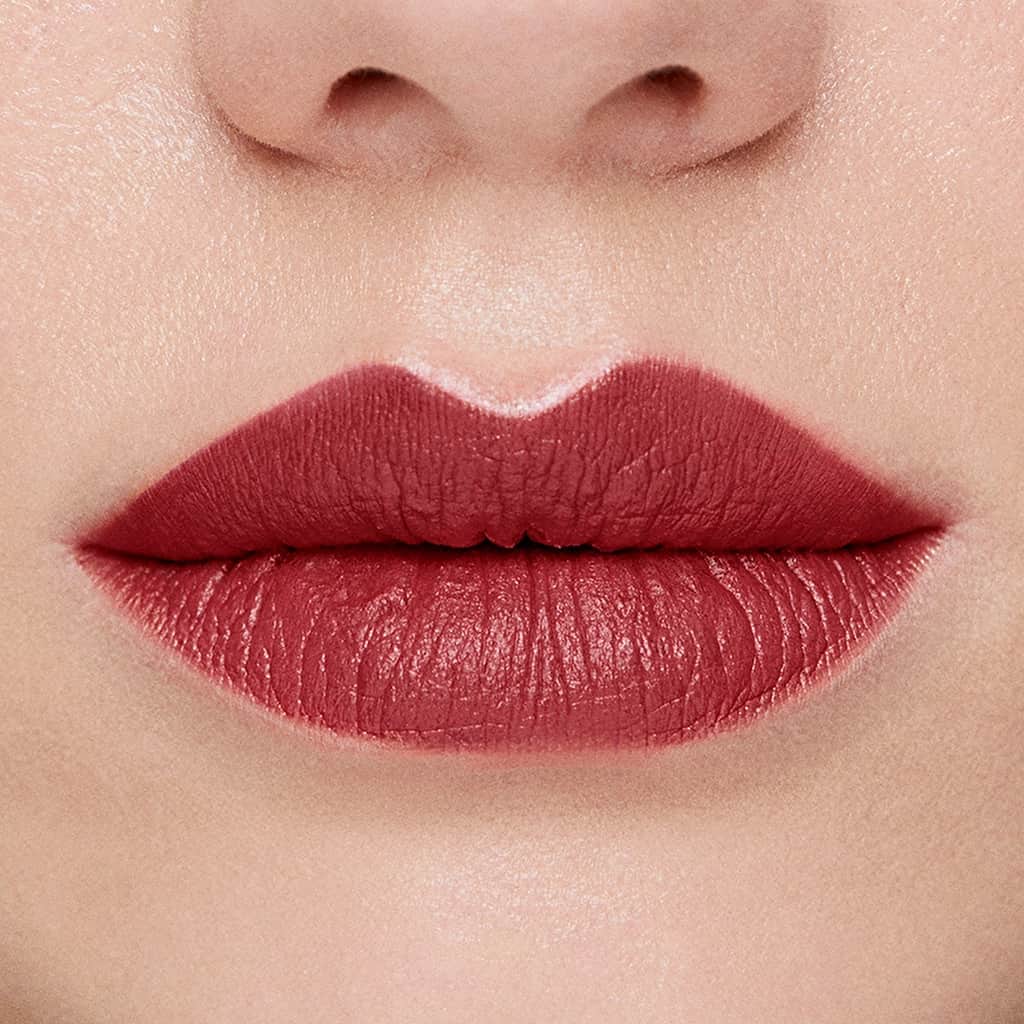 Beaulis Kiss It Matte Lipstick 311 red Velvet Cake - 2