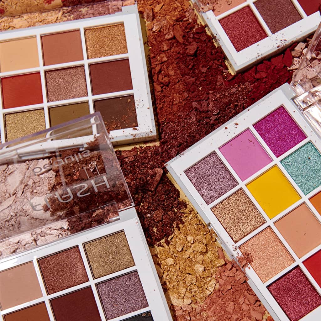 Beaulis Flash It 12 eyeshadow Palette 208 on The Nature - 3