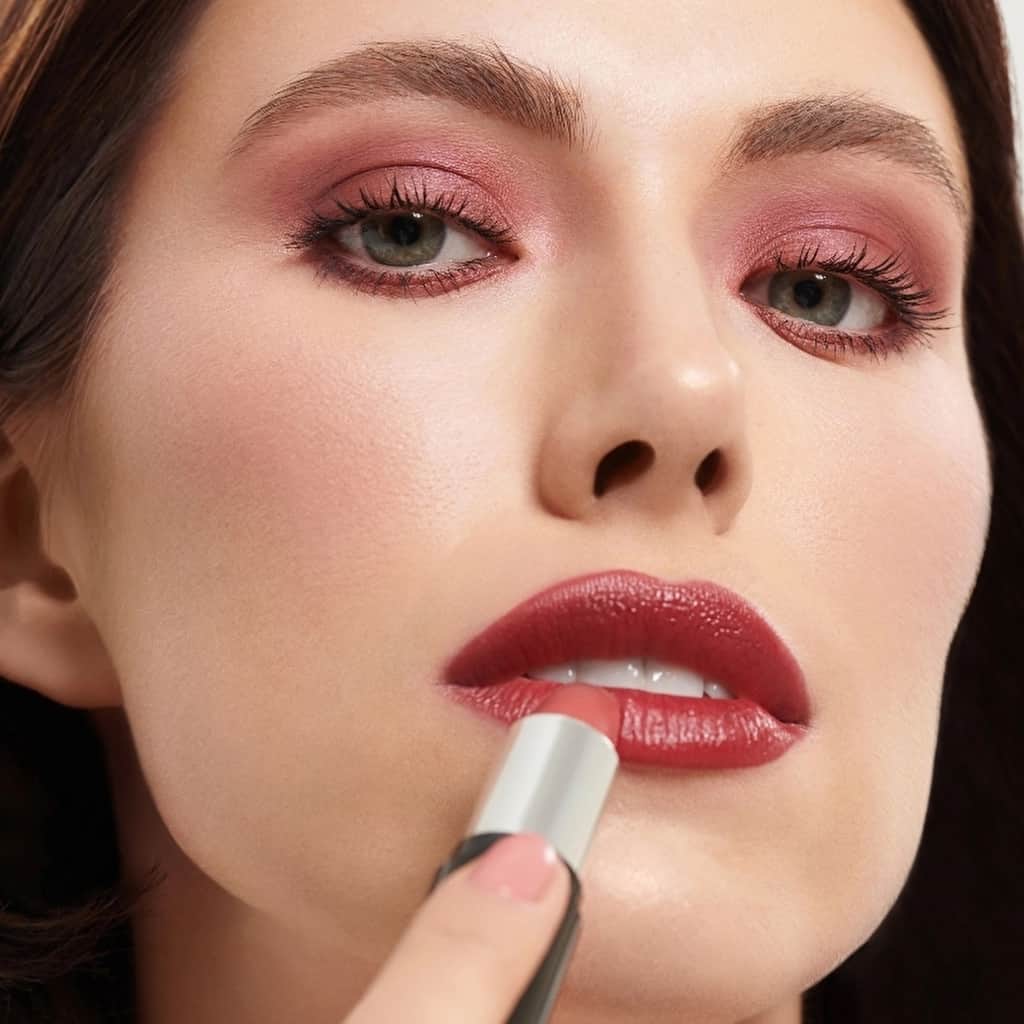 Pastel Nude Lipstick 528 - 3