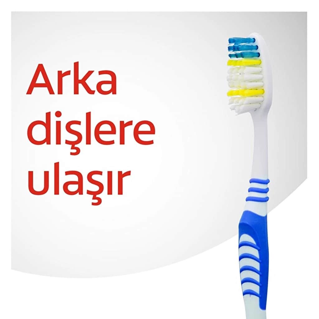 Colgate Extra Clean 1+1 toothbrush Medium - 3