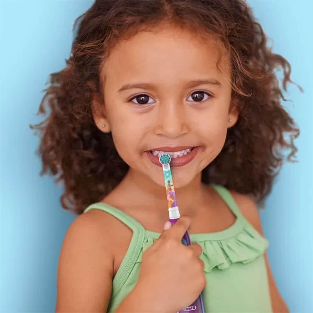 Oral-B Vitality Cross Action Kids Electric Toothbrush with Timer - 1