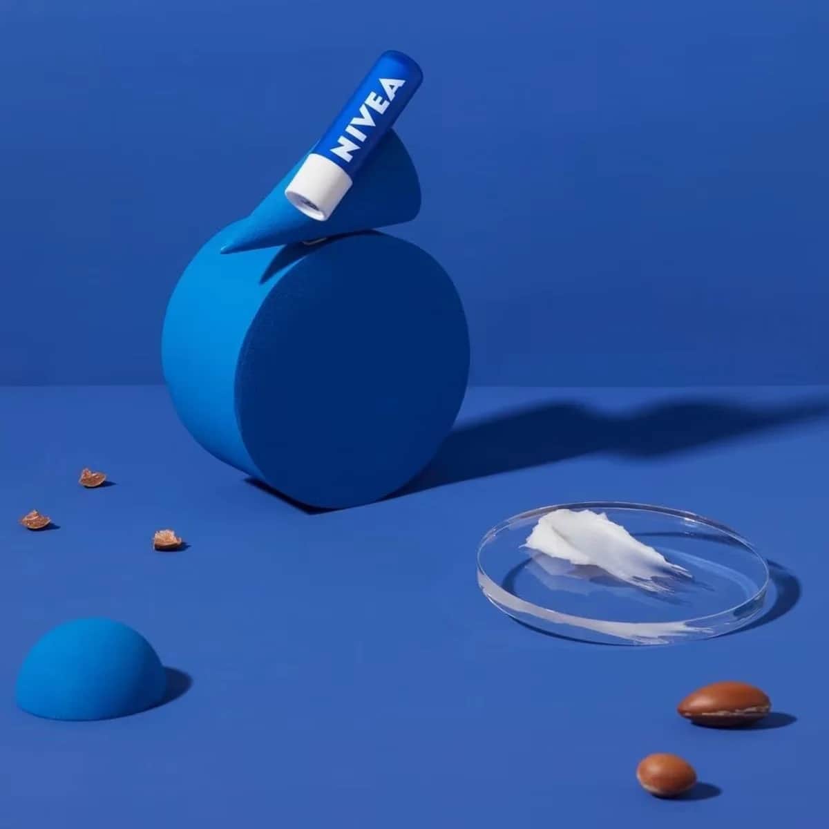 Nivea Essential Care Lip Balm 4.8 g