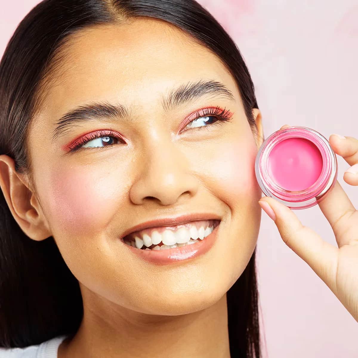 Revolution Mousse Blush Blossom Rose Pink