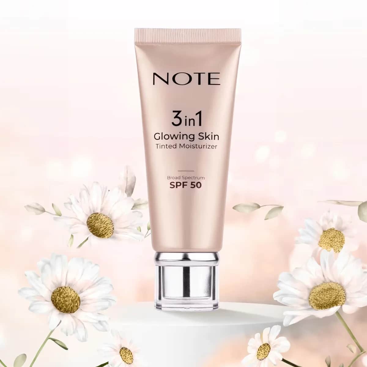 Тональный увлажняющий крем для сияющей кожи 50 SPF 3 в 1 от Note