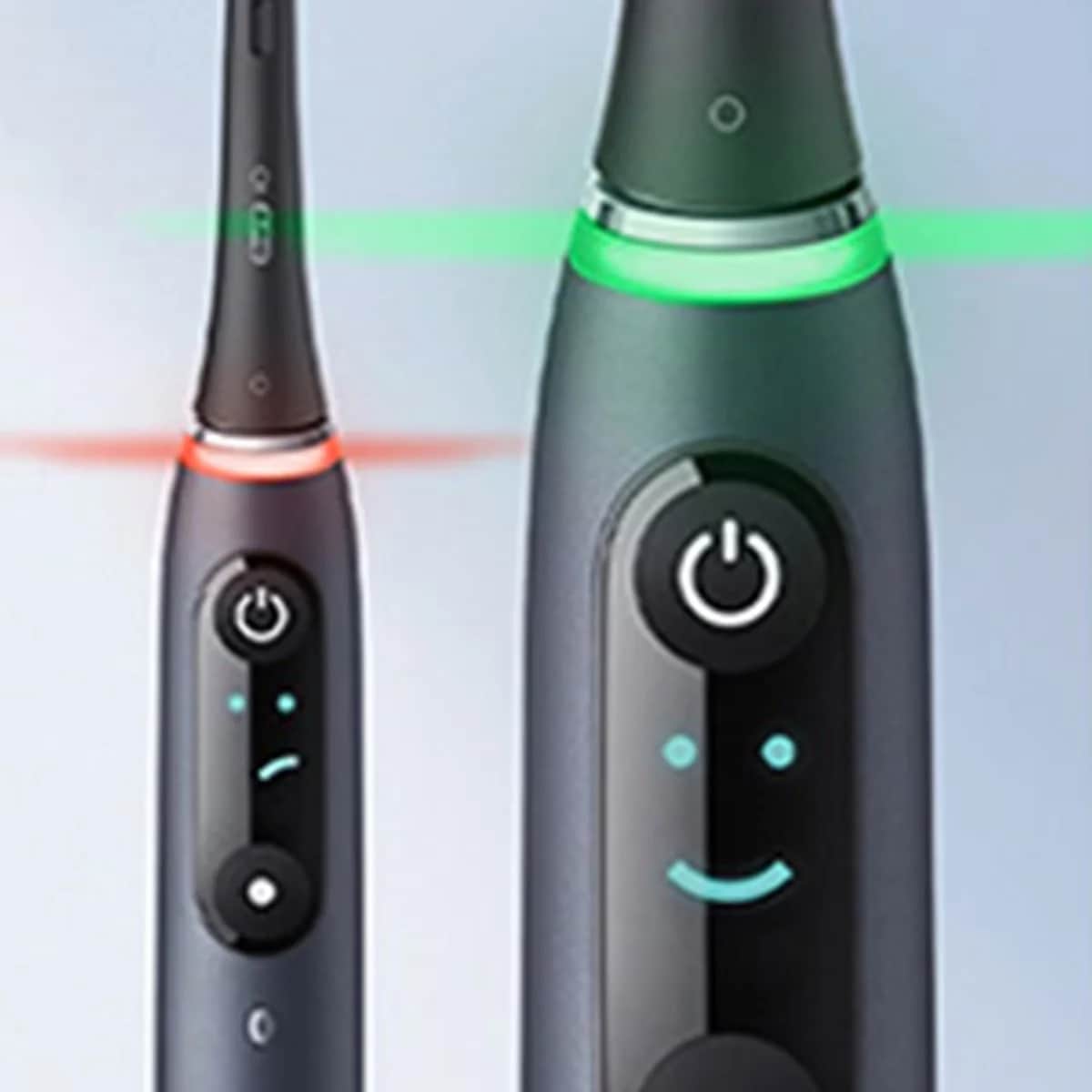 Электрическая зубная щетка Oral-B Io9 перезаряжаемая черная