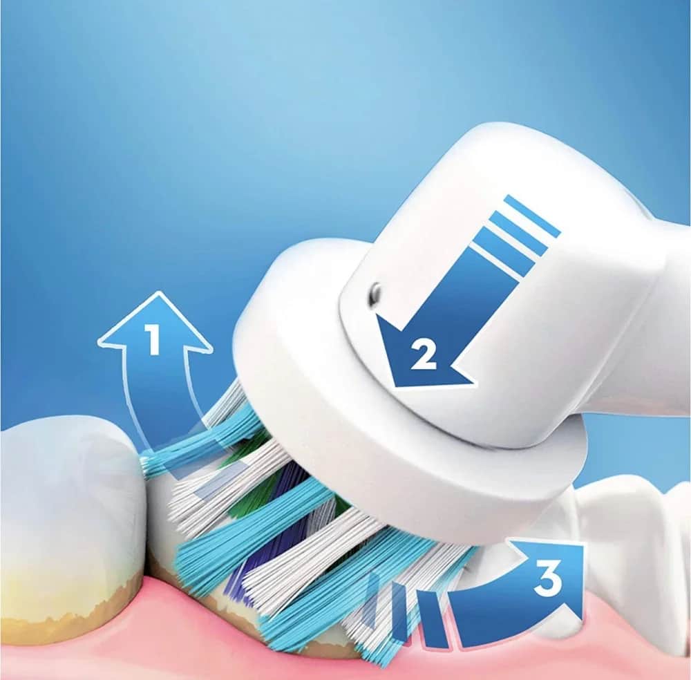 Зубная щетка электрическая Oral-B Vitality Cross Action черная