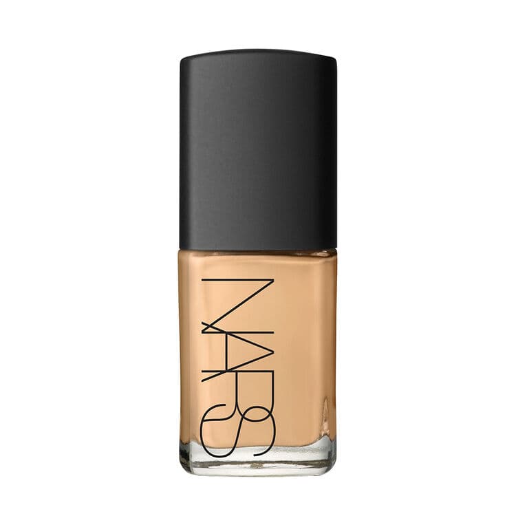 NARS كريم اساس شير جلو من نارس برشلونه