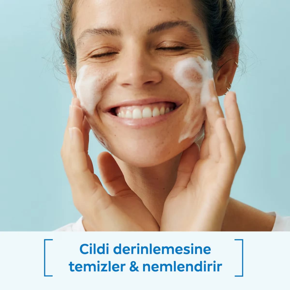 Nivea Soothing Face Wash Foam Dry Skin 150 ml