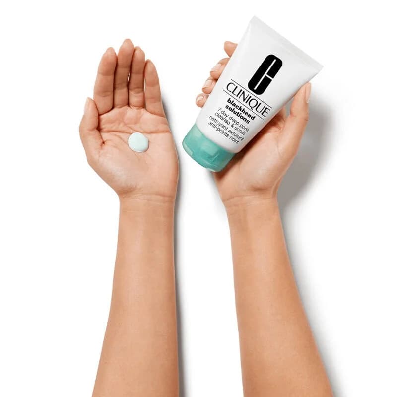 Clinique Blackhead Solutions Tiefenreinigendes Peeling 125 ml