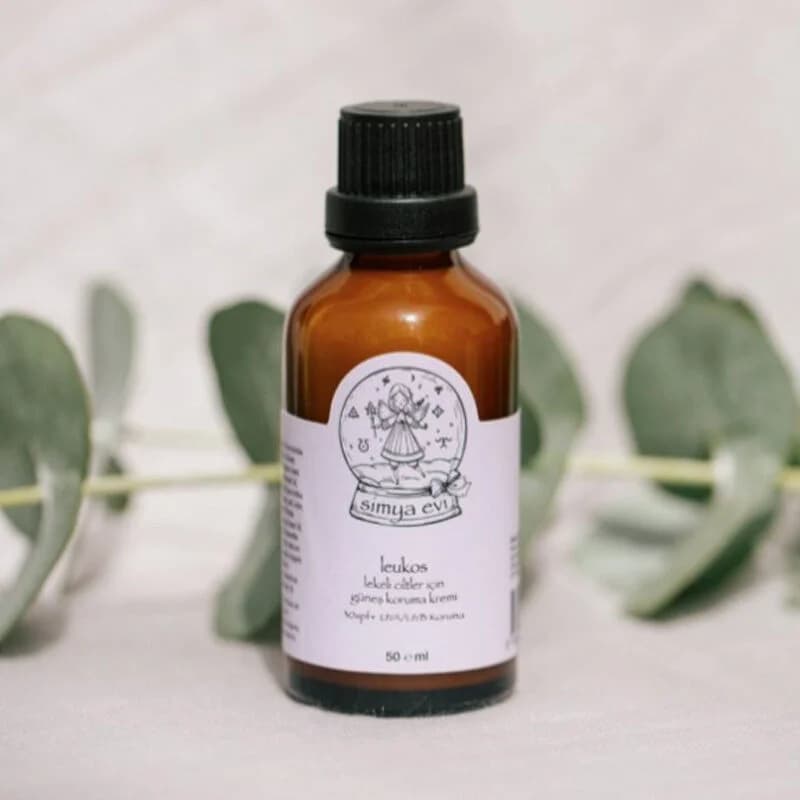Simya Evi Leukos Sonnencreme für unreine Haut - 50 ml