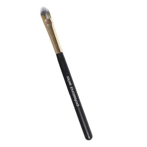 Nascita Wide Angled Eyeshadow Brush 0124
