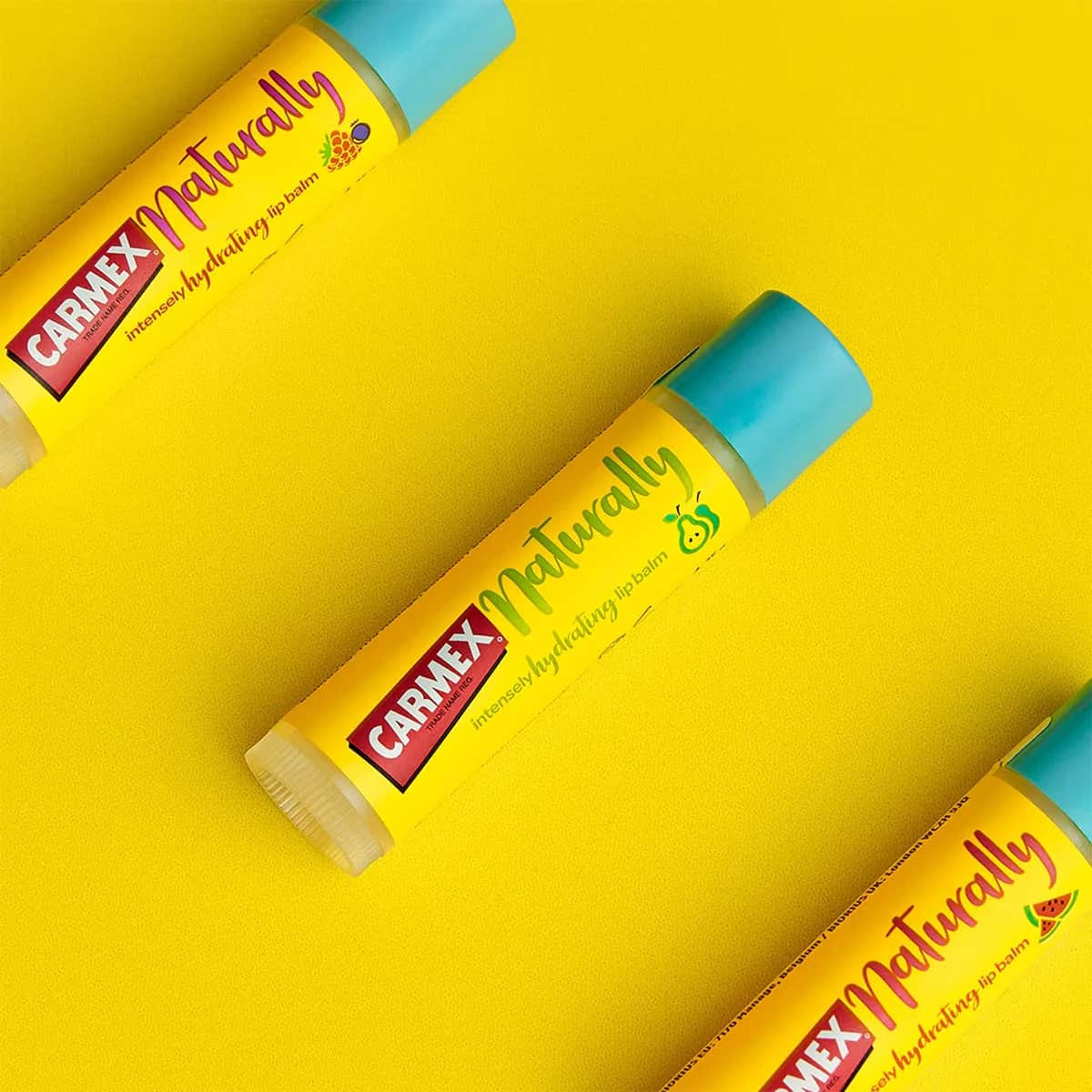 Carmex مرطب شفاه طبيعي من كارمكس بنكهة التوت 4.25 جم
