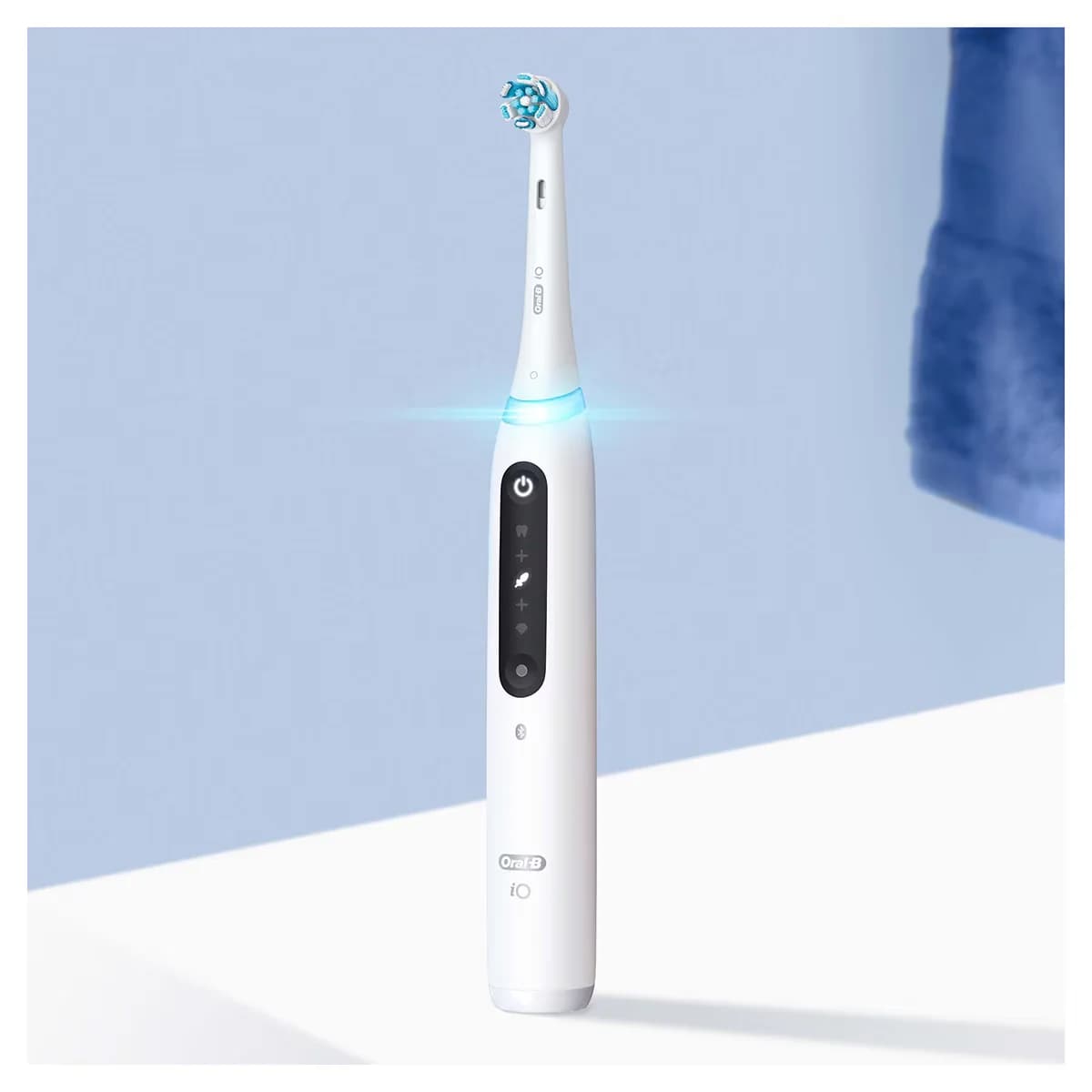 Oral-b Io5 rechargeable Toothbrush White