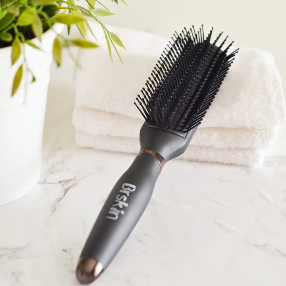 Perfect Hair Styling Brush by Briskin