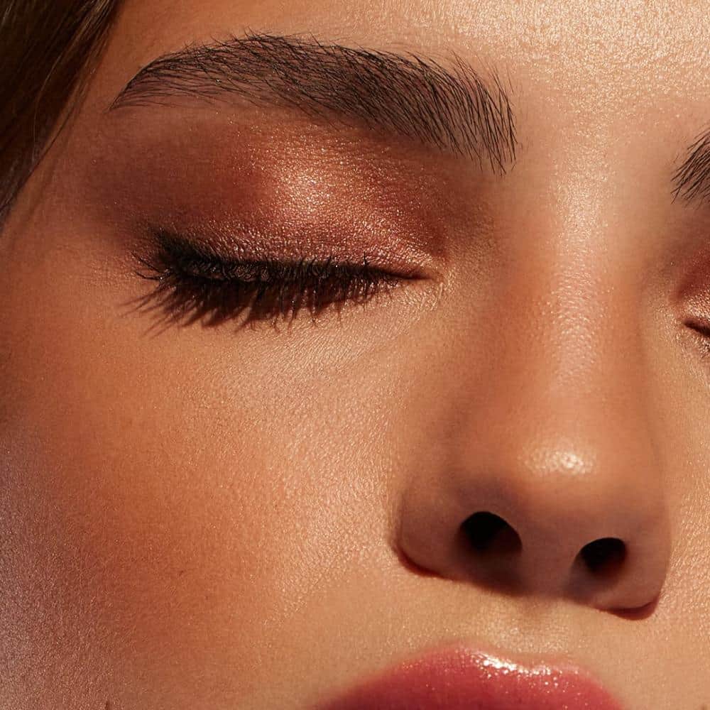 Luka 02 Fully Matte Neutral Eyeshadow Palette - 3