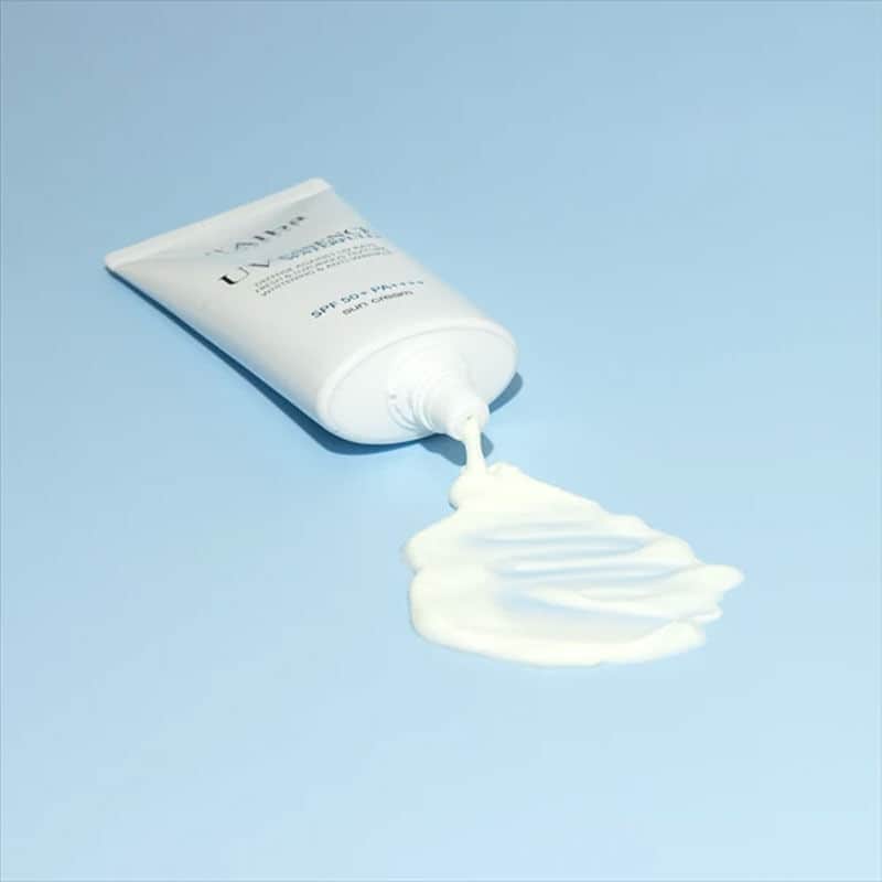 Dalba Waterful Uv Essence Sun Cream Spf50+ Pa++++ 50 ml - 2