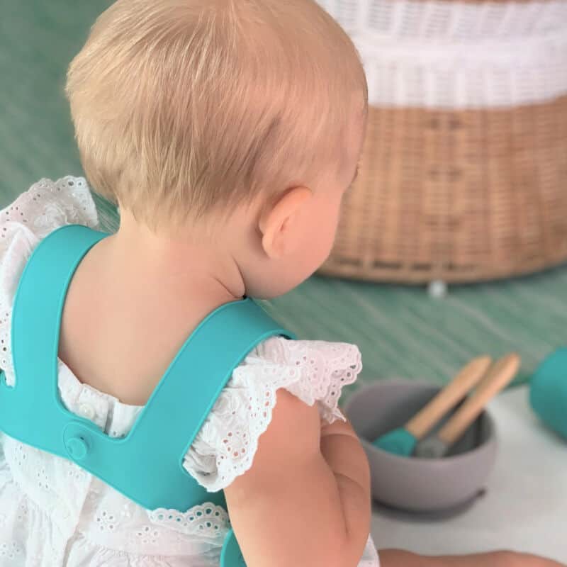 Oioi Silicone Baby Bib 6 months+ Water Green - 4