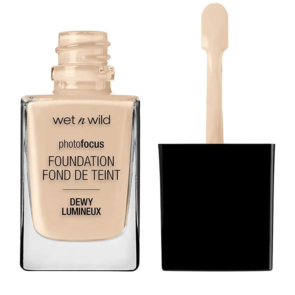 Фонд для лица Wet n Wild Photo Focus Dewy Luminex - Светлый слоновая кость