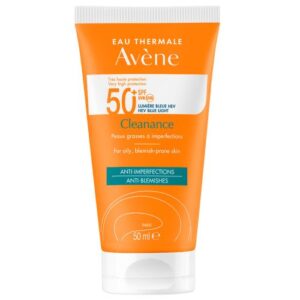 High protection factor sunscreen with ultra-light texture for oily and uneven skin.