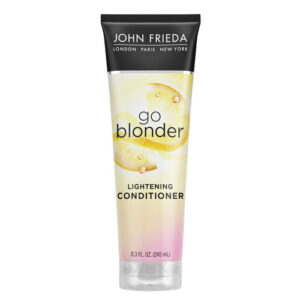 Introducing the John Frieda Go Blonder Lightening Conditioner 250 ml, your go-to solution for gradually lightening hair and maintaining a vibrant blonde shade.