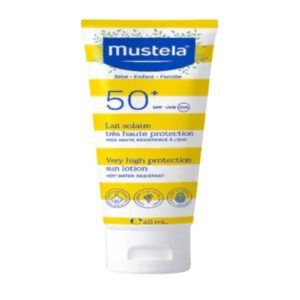 نقدم لكم موستيلا لوشن واقي شمس بعامل حماية +50 للأطفال 40 مل | Mustela، دفاعك النهائي ضد الأشعة فوق البنفسجية الضارة.