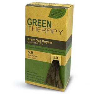 نقدم لكم جرين ثيرابي صبغة شعر رقم 5.0 بني فاتح | Green Therapy، وهو حل مغذي ونابض بالحياة لصبغ الشعر لأولئك الذين يبحثون عن مظهر طبيعي وجميل.