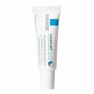 Introducing the La Roche Posay Cicaplast Levres Lip Balm 7.5 ml, your solution for dry and chapped lips. This lip balm is specially formulated to provide hydration and nourishment for your lips, leaving them feeling smooth and supple.