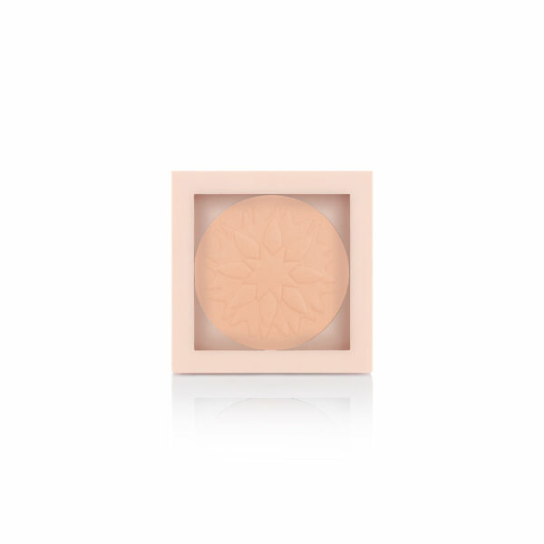 Introducing the Show By Pastel Show Your Purity Powder 101, the perfect solution for a flawless and radiant complexion.