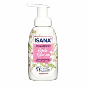 Introducing Isana Foam Liquid Soap Chamomile and Green Tea 250 ml, a creamy foam scented with chamomile and green tea that pampers your hands.