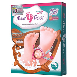 نقدم لكم جوارب لتقشير الاقدام من ميلكي فوت | Milky Foot، وهو الحل المثالي لتنعيم وتجديد شباب الأقدام الخشنة والجافة. تحتوي تركيبة تقشير القدم سهلة الاستخدام على مكونات تقشير قوية لإزالة الجلد الميت بلطف والكشف عن أقدام ناعمة ومنتعشة.